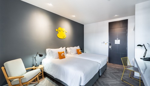 Deluxe Twin Room