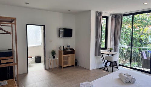 Superior Room, 1 King Bed, Ocean View