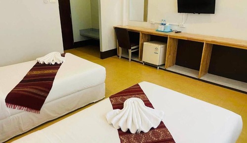 Superior Twin Room, City View