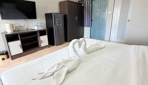 Deluxe Double Room, Balcony, Pool View