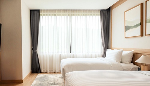Zen Jacuzzi Suite Twin Bed