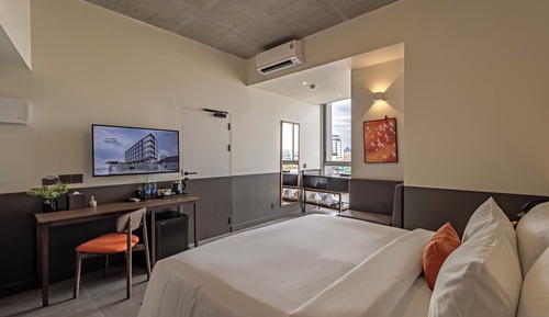 Standard Room King Bed