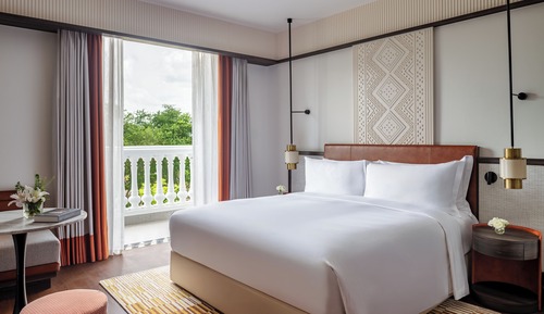 Deluxe Room, Balcony