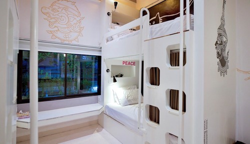 Economy Quadruple Room, Multiple Beds, Non Smoking, Air conditioning