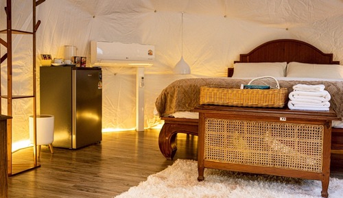 Dome Tent , Private bathroom