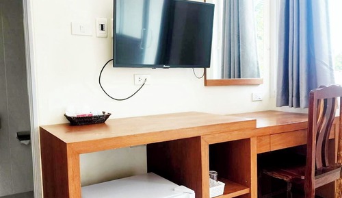 Basic Single Room, Hill View