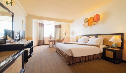 Deluxe Double Bed