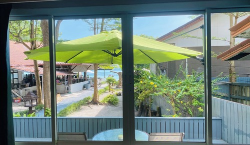 Front Deluxe Pavilion