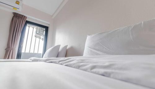 Modern King Bed