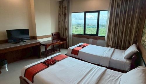 Deluxe Twin with Sea View