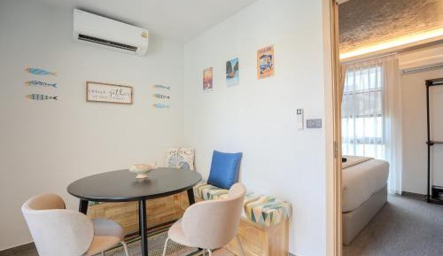 Two-Bedroom Deluxe Apartment