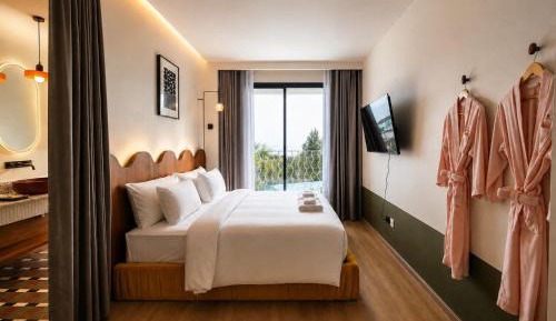 Deluxe Double Room with Sea View