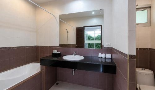 One-Bedroom Suite with Garden View