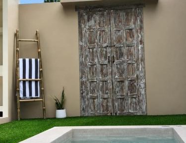 One-Bedroom Villa