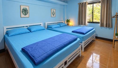 Standard Twin Room with Shared Bathroom