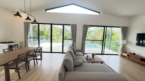 One-Bedroom Villa