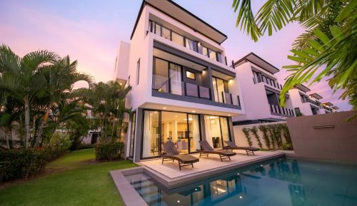 Villa with Private Pool