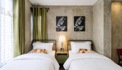 Deluxe Twin Room