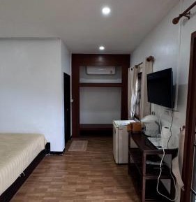 Twin Room with Lake View