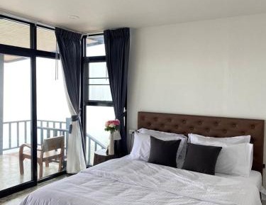 Double Room with Mountain View