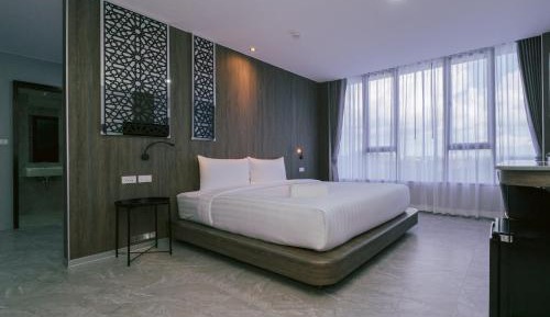 Superior King Room