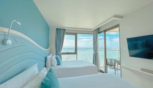 Deluxe Ocean View Twin