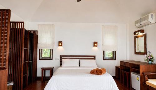Deluxe Bungalow with Sea View