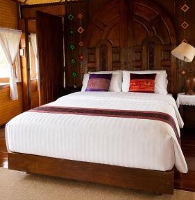Standard King Room with Garden View