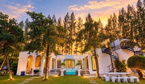 Villa with Private Pool