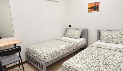 Standard Twin Room