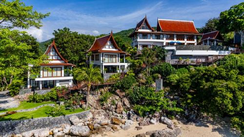 Villa with Sea View