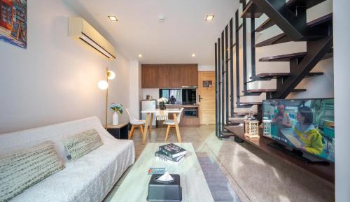 One-Bedroom Apartment with Balcony