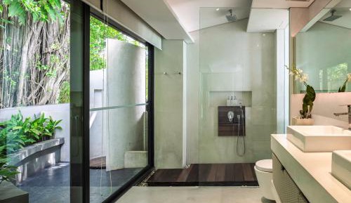 5-Bedroom + 1 Bunk Room Villa with Private Chef
