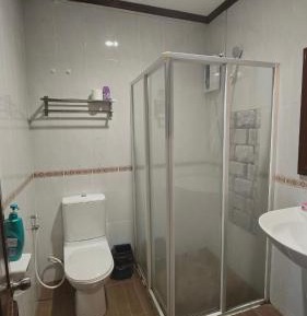 Twin Room with Private Bathroom