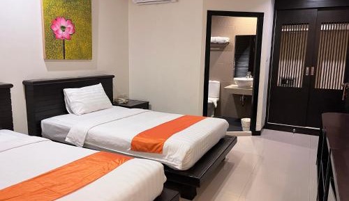 Standard Twin Room - No window