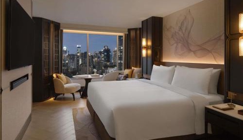 FAIRMONT GOLD DELUXE King