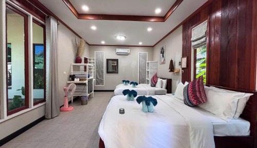 Bungalow with Sea View