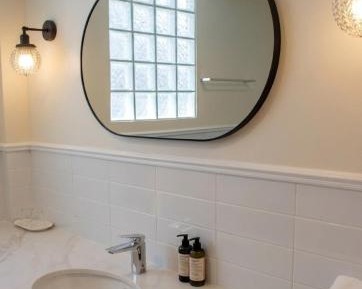 Twin Room with Private Bathroom