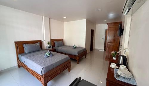 Deluxe Double or Twin Room