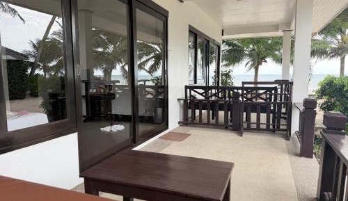 Bungalow Beach Front - Conneting Rooms