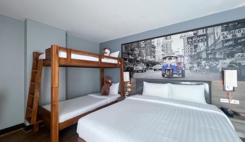 Deluxe with Bunk Bed