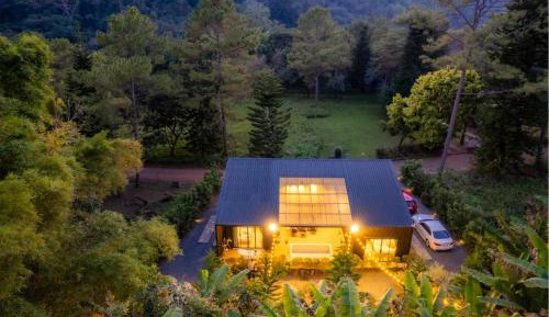 Three-Bedroom Vacation Home 