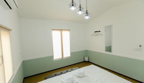 One-Bedroom Villa