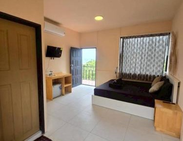 Deluxe Double Room with Balcony and Sea View