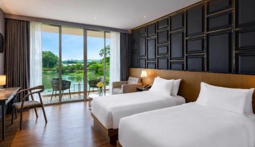 Deluxe Twin Room with Lagoon View - Non-Smoking