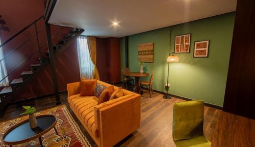 Inpeng Loft Twin Room 