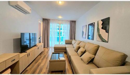 Family Room with Mountain View