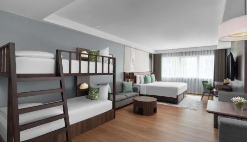  Family King Studio with Bunk Bed