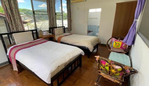 Standard Twin Room with Garden View