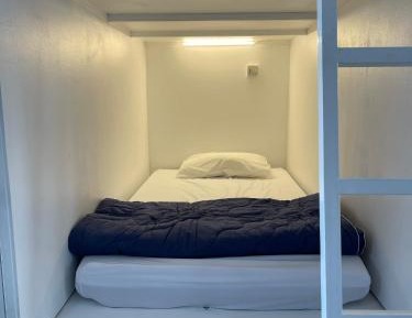6-Bed Mixed Dormitory Room